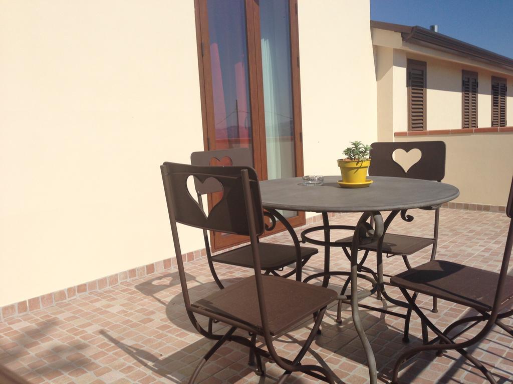 B&B Profumi Di Sicilia Сан Каталдо Стая снимка
